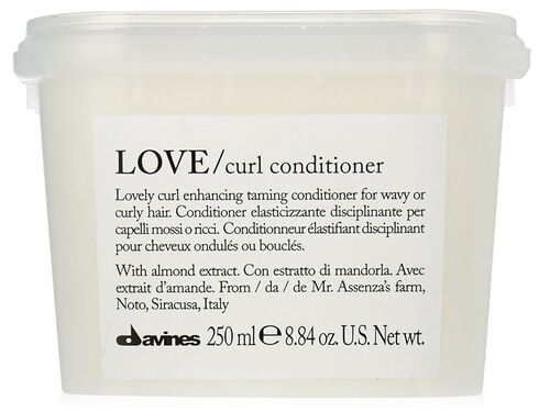 Davines Essential Haircare LOVE CURL Conditioner