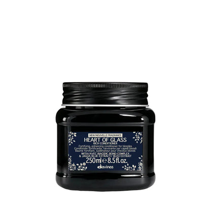 Davines Heart of Glass  Rich Conditioner 250ml bottle for blonde hair on a clean white background.