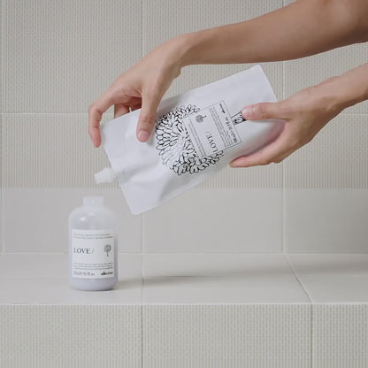 Davines LOVE SMOOTHING Shampoo Refill – For Frizzy and Unruly Hair